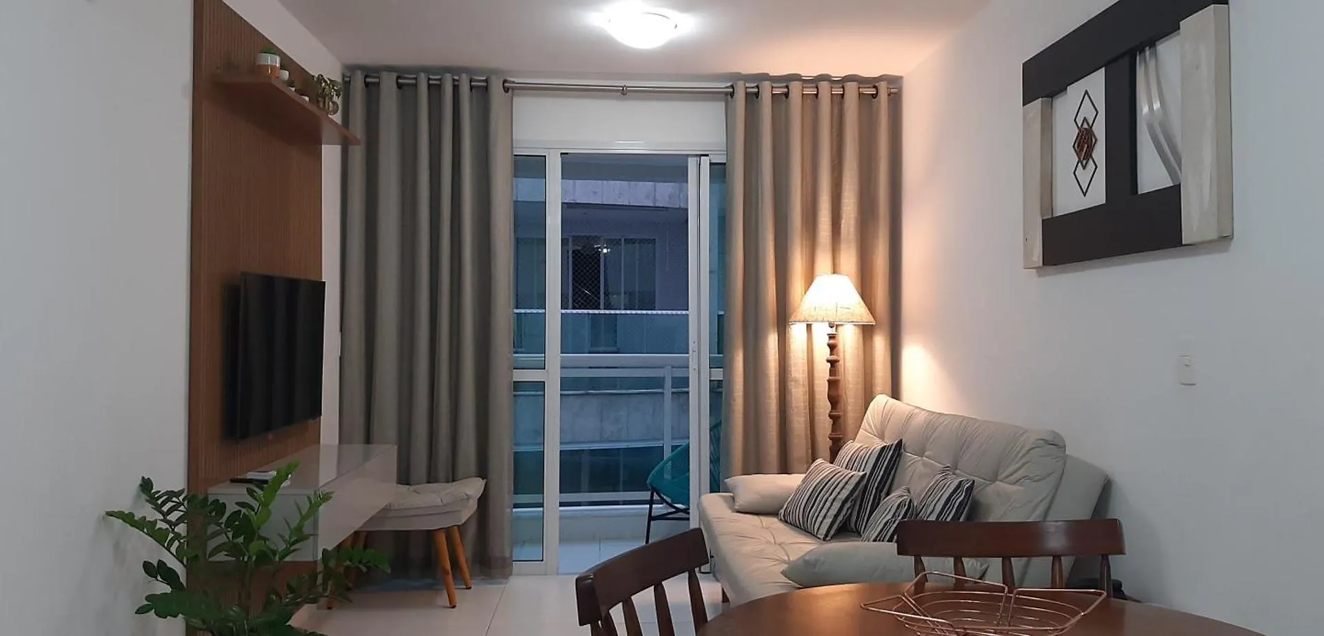 Flat 404 Mandai Frente Praia Sem Vista Mar Cabo Frío